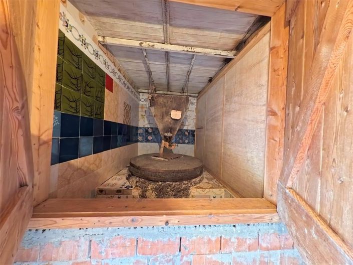 Image No.29-4 Bed House for sale