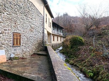 vendita-propriet-indipendente-lucca-rif-grf-1