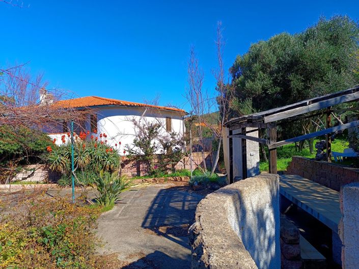 Image No.13-6 Bed House for sale