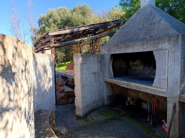 Image No.14-6 Bed House for sale