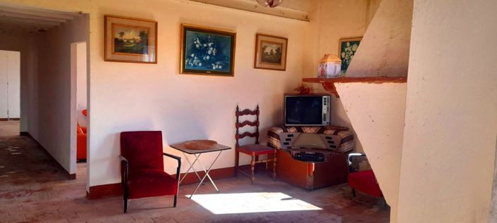 Image No.13-18 Bed Country House for sale