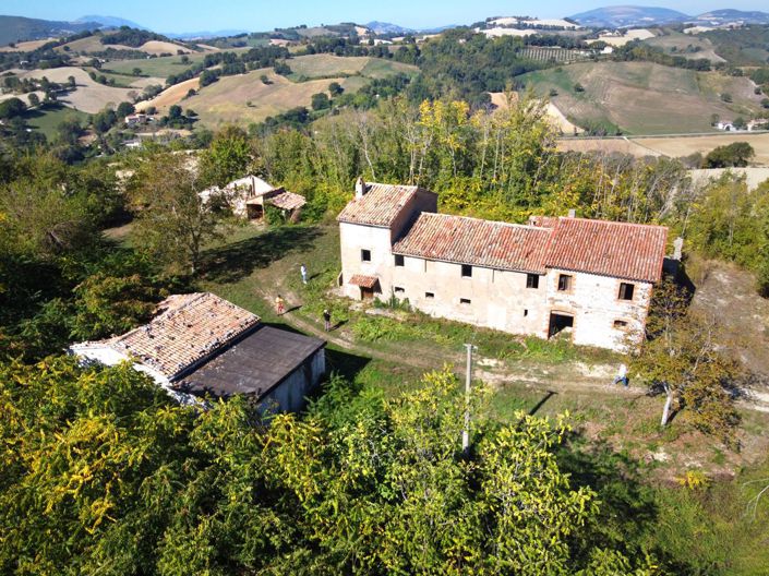 Image No.3-18 Bed Country House for sale