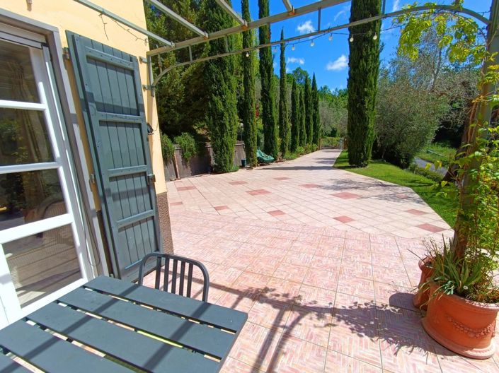 Image No.12-3 Bed House for sale