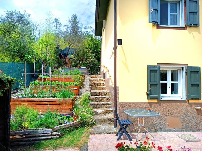 Image No.13-3 Bed House for sale