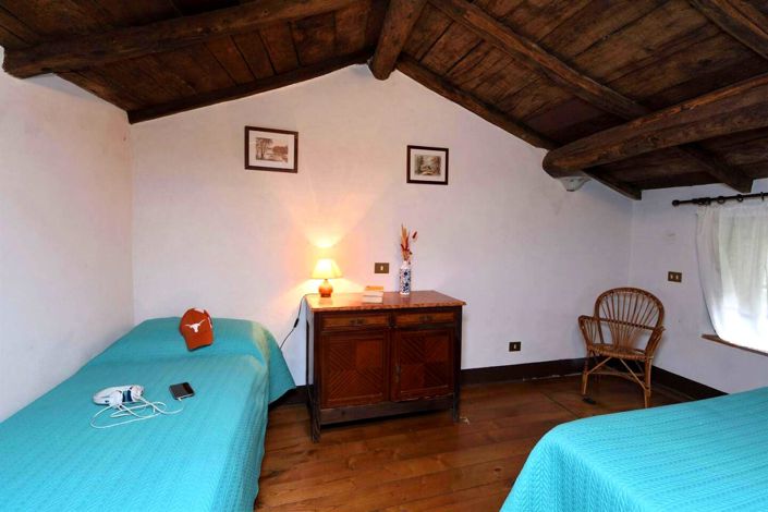 Image No.24-5 Bed Country House for sale