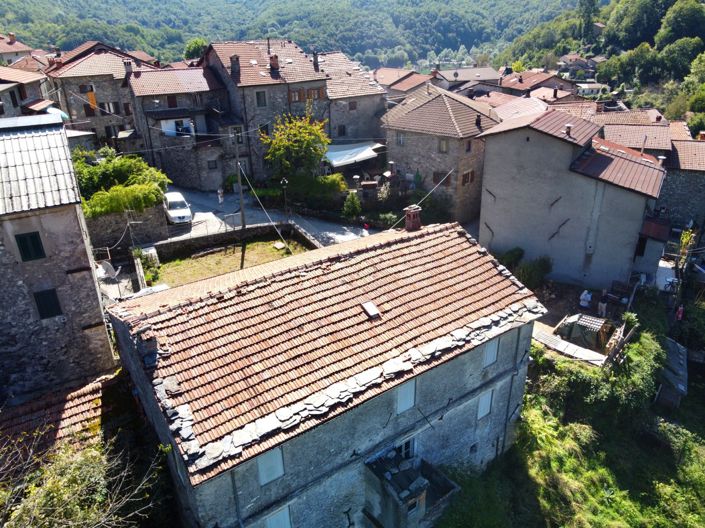 Image No.10-Maison de 4 chambres à vendre à Vagli Sotto