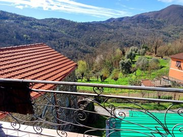 vendita-casa-di-paese-massa-carrara-rif-zbl-1