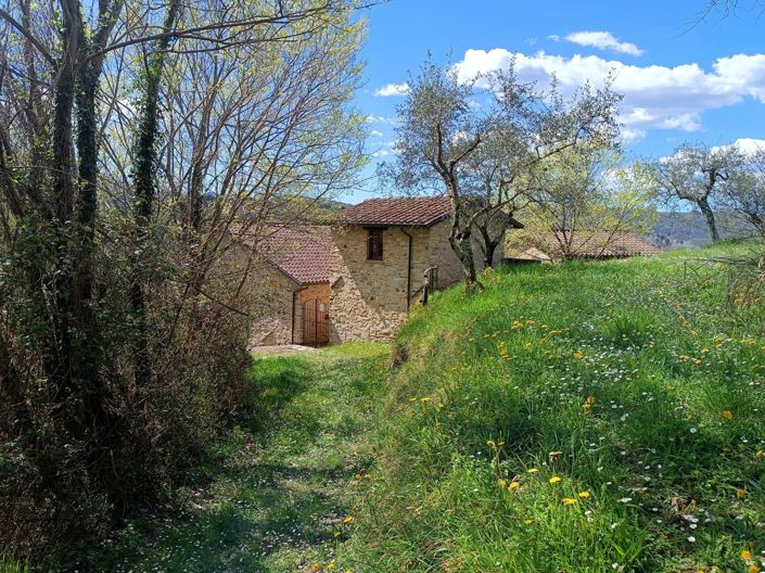 Image No.15-6 Bed Country House for sale