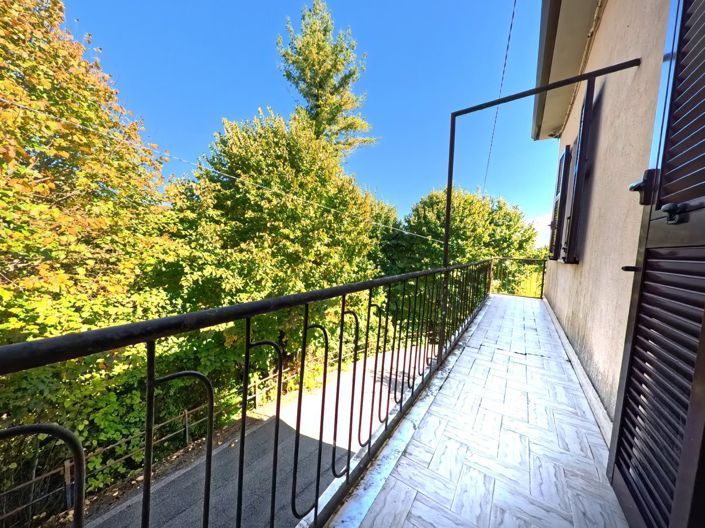 Image No.24-2 Bed House for sale