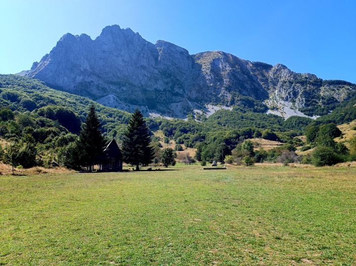 Image No.25-2 Bed House for sale