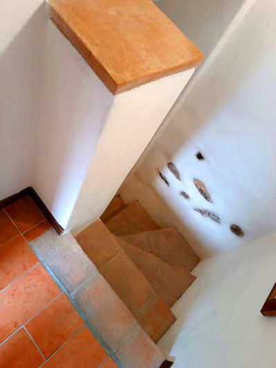 Image No.8-2 Bed House for sale