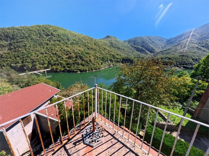 Image No.7-3 Bed House for sale