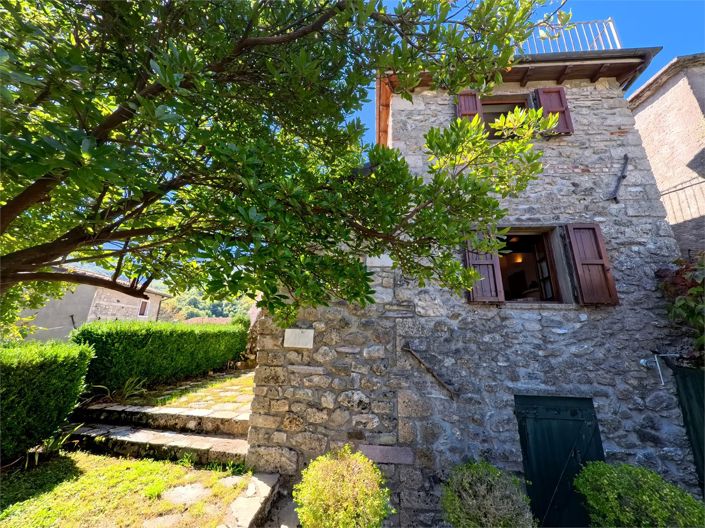 Image No.8-3 Bed House for sale