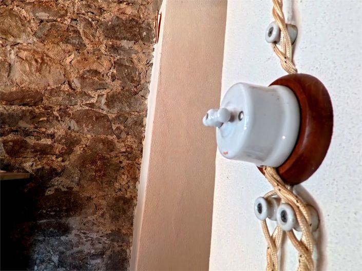 Image No.24-2 Bed House for sale