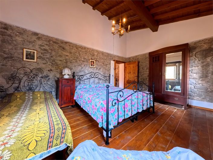 Image No.28-2 Bed House for sale