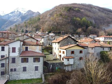 vendita-propriet-semi-indipendente-lucca-rif-