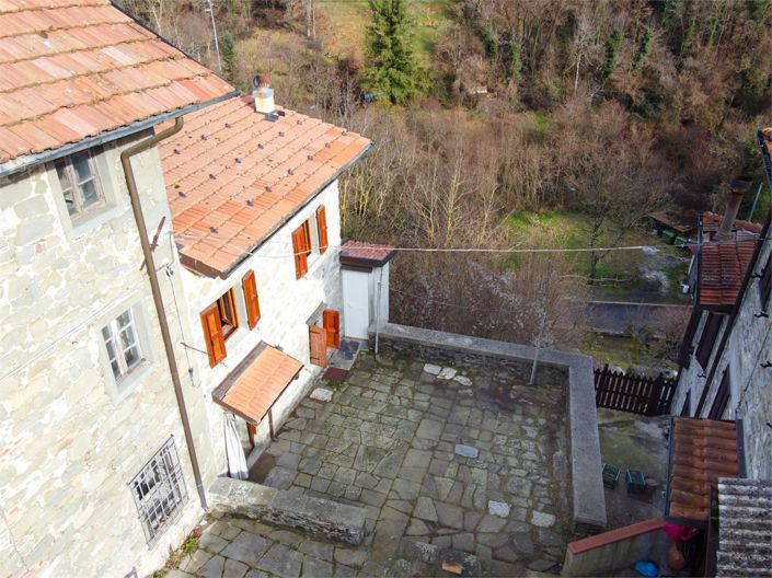 Image No.6-2 Bed House for sale