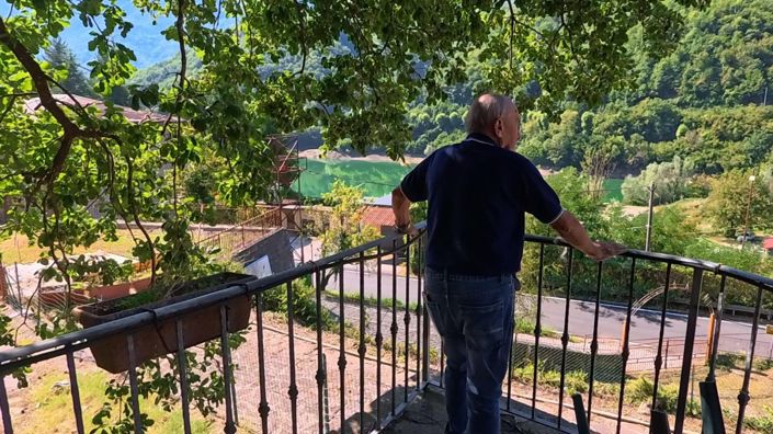 Image No.1-19 Bed House for sale