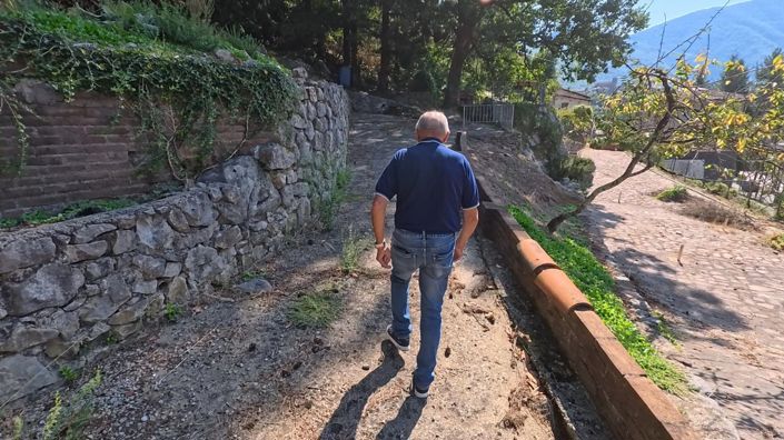 Image No.10-19 Bed House for sale