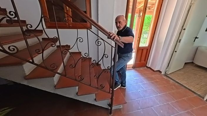 Image No.28-19 Bed House for sale