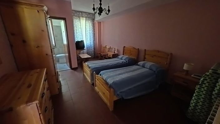 Image No.29-19 Bed House for sale