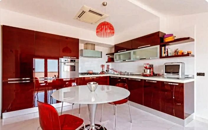 Image No.13-3 Bed House for sale