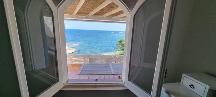 Image No.14-3 Bed House for sale