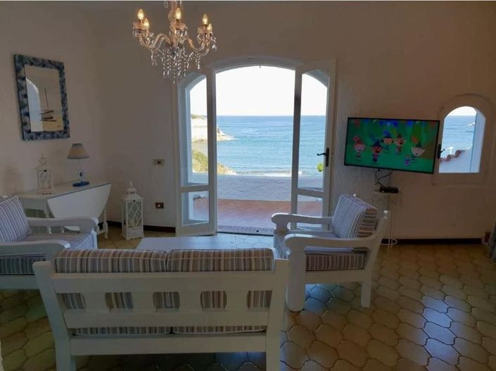 Image No.15-3 Bed House for sale