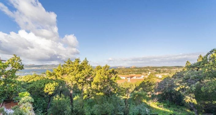 Image No.19-3 Bed House for sale