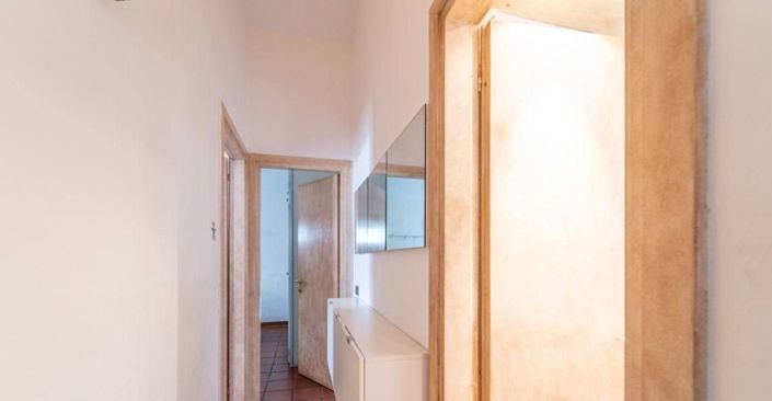 Image No.24-3 Bed House for sale