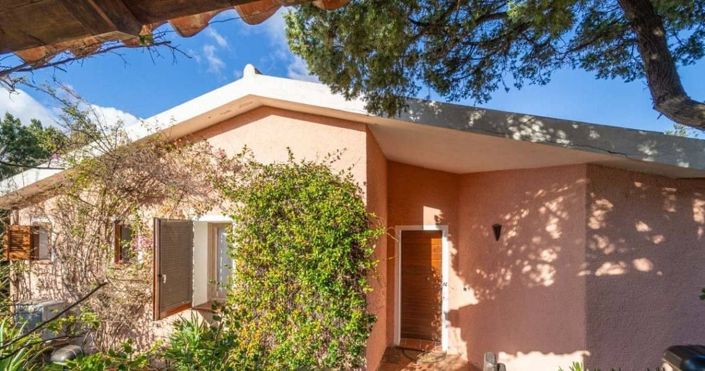 Image No.6-3 Bed House for sale