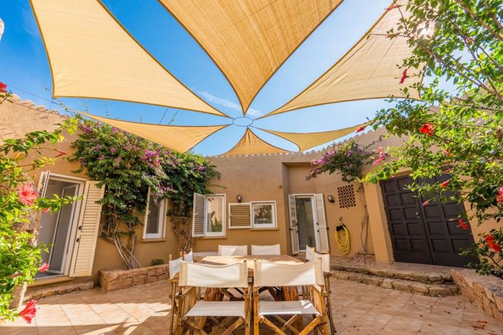 Image No.17-5 Bed House for sale