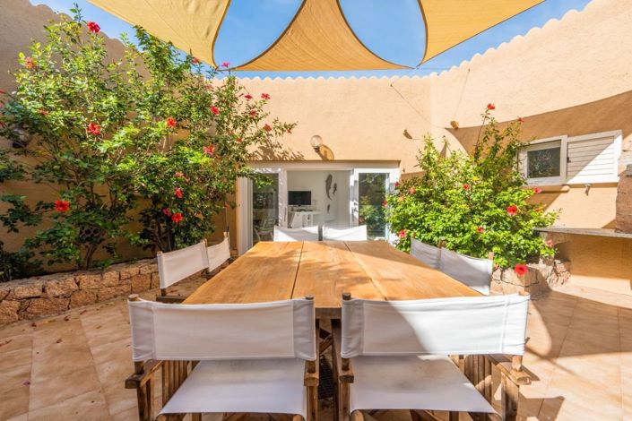 Image No.19-5 Bed House for sale