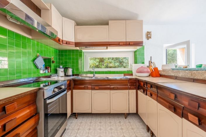 Image No.23-5 Bed House for sale