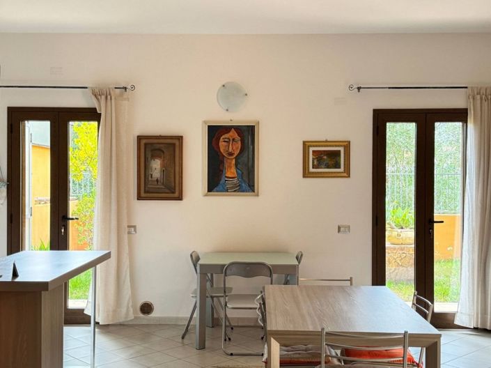 Image No.13-4 Bed House for sale