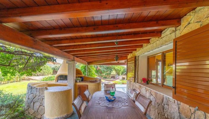 Image No.15-10 Bed House for sale