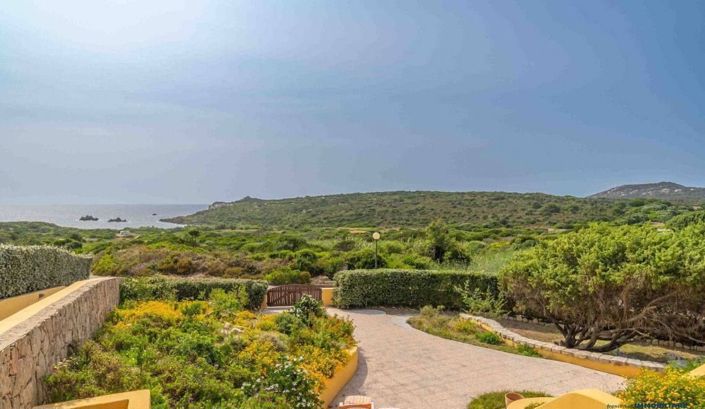 Image No.9-10 Bed House for sale