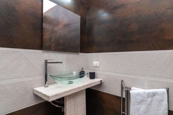 Image No.14-2 Bed Apartment for sale