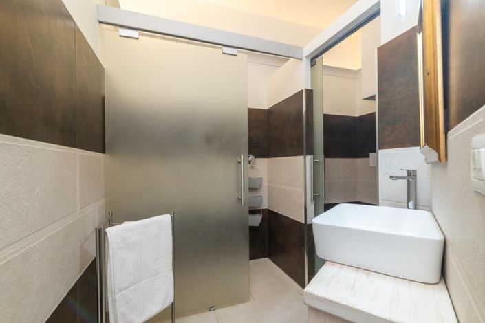 Image No.24-2 Bed Apartment for sale