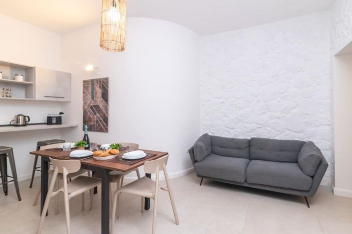 Image No.6-2 Bed Apartment for sale