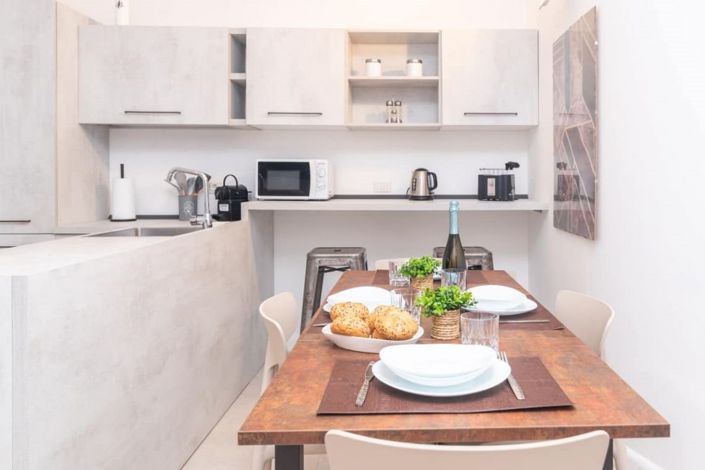 Image No.9-2 Bed Apartment for sale