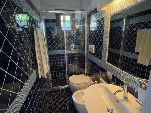 Image No.18-3 Bed Apartment for sale