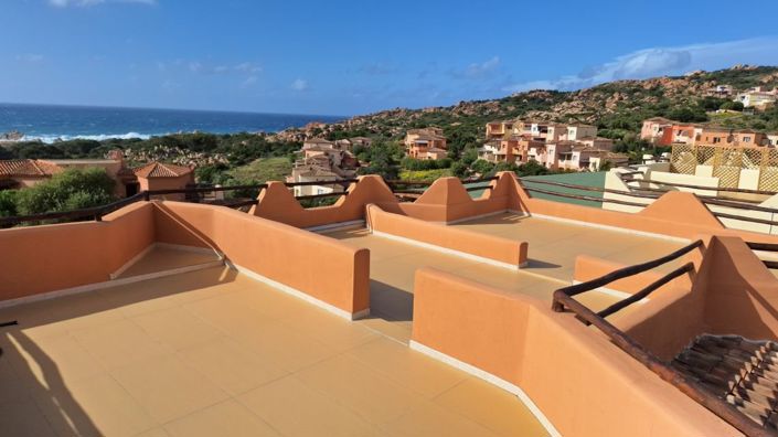 Image No.18-2 Bed House for sale