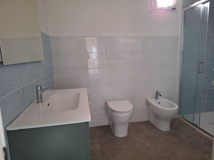 Image No.24-2 Bed House for sale