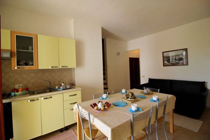 Image No.12-4 Bed House for sale