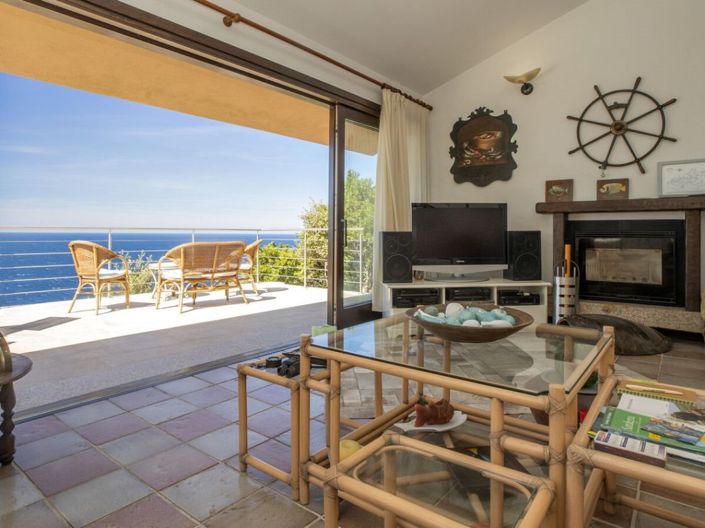 Image No.29-3 Bed House for sale