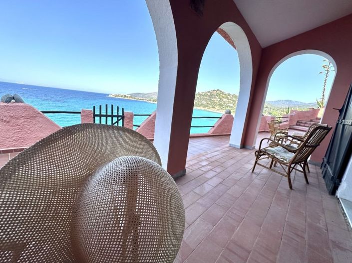 Image No.10-4 Bed House for sale