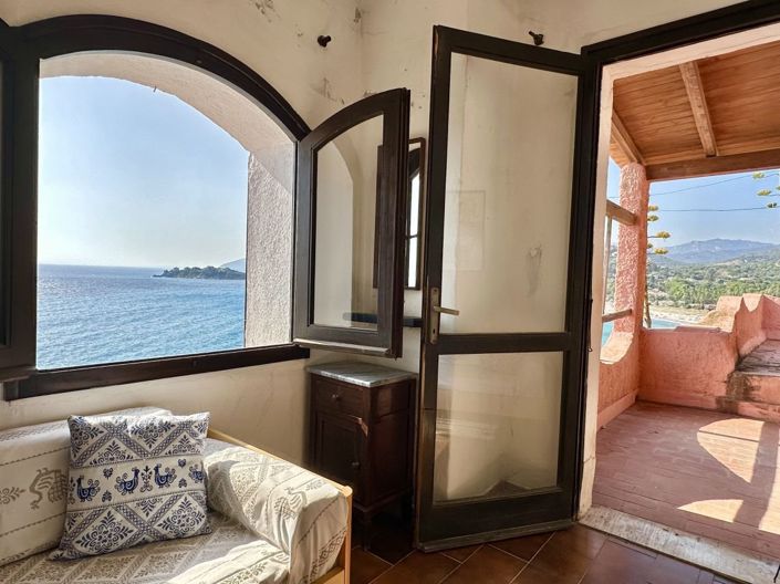 Image No.16-4 Bed House for sale