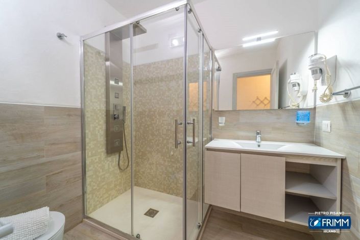 Image No.23-3 Bed Apartment for sale