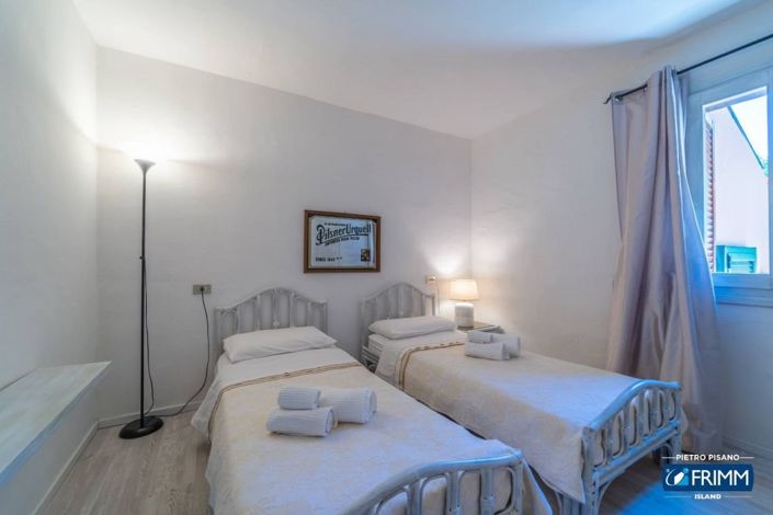 Image No.24-3 Bed Apartment for sale